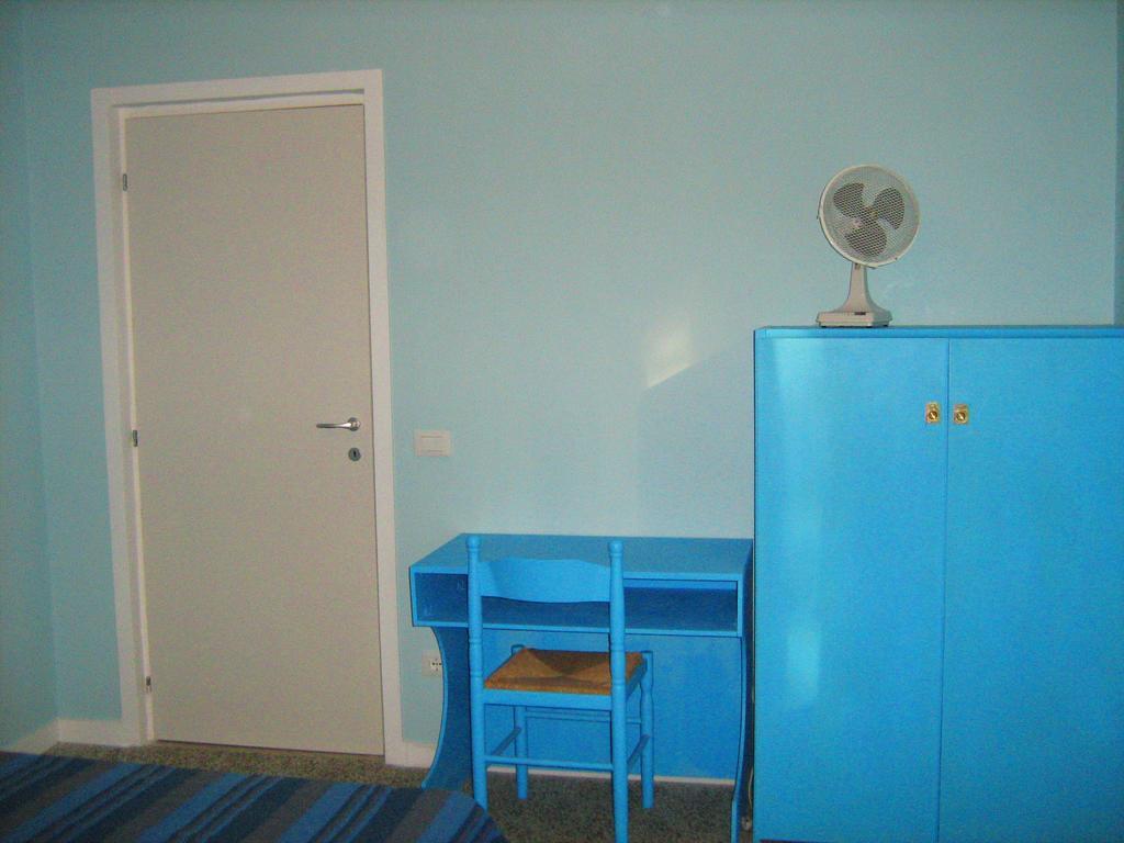 Rivazzurra Di Rimini Sirenapop Concept B&B الغرفة الصورة