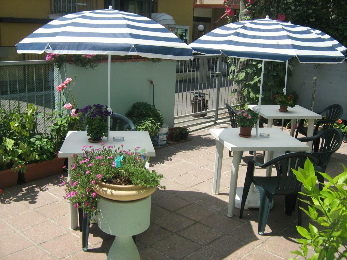 Rivazzurra Di Rimini Sirenapop Concept B&B المظهر الخارجي الصورة